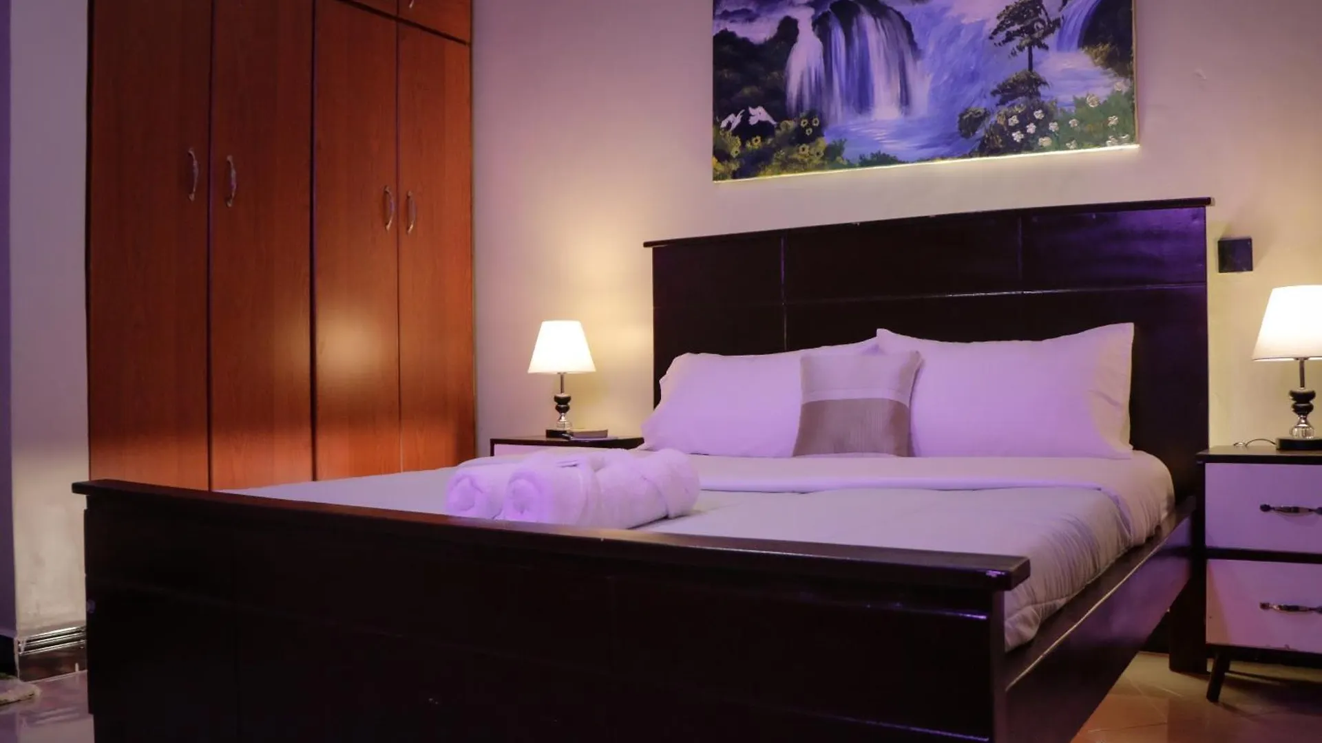 Sunset View Apartment In 캄팔라 우간다